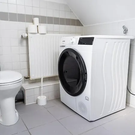 130 M² In Mit 3 Schlafzimmer *