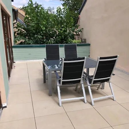 דירה 130 M² In Mit 3 Schlafzimmer